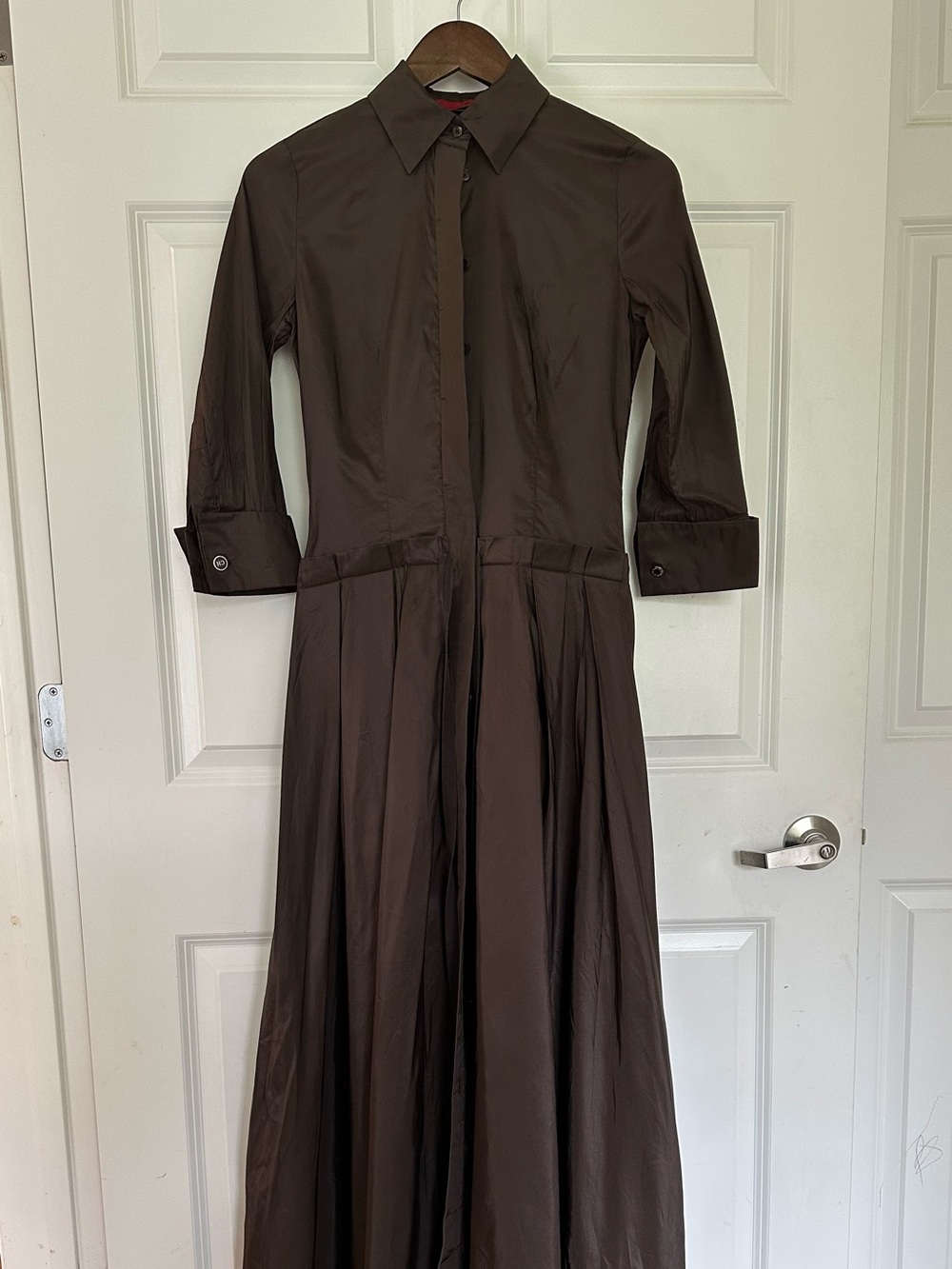 Carolina Herrera Elegant Long Brown Women's Dress 100% Silk